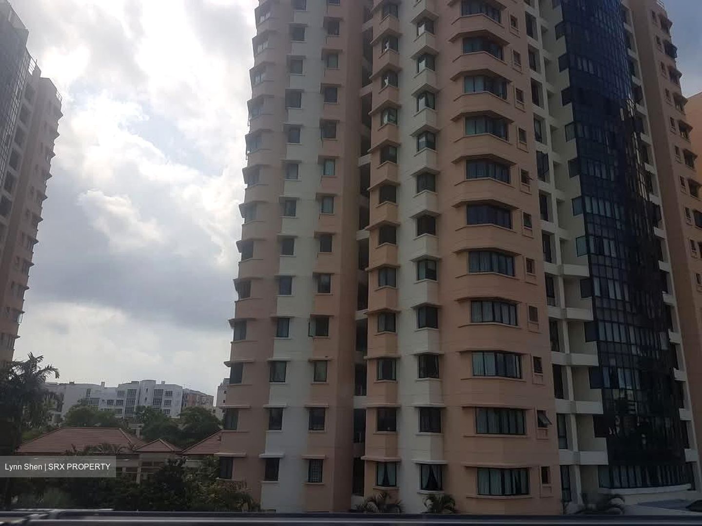 Simsville (D14), Condominium #559940541
